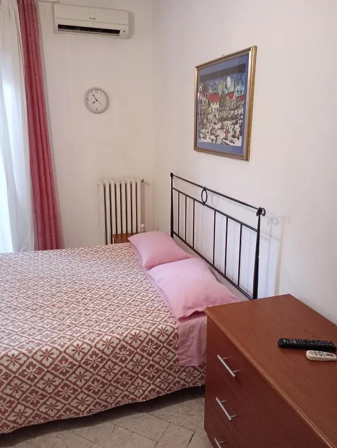 Casa Piacquadio Hotel Bari 0*,