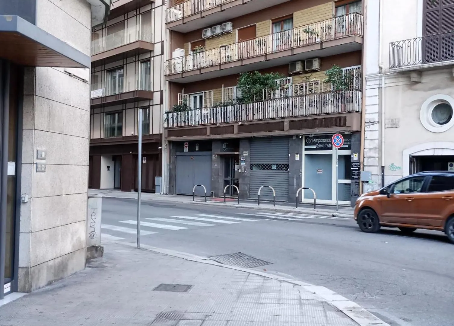 Hotel Casa Piacquadio Bari 0*,  Italien